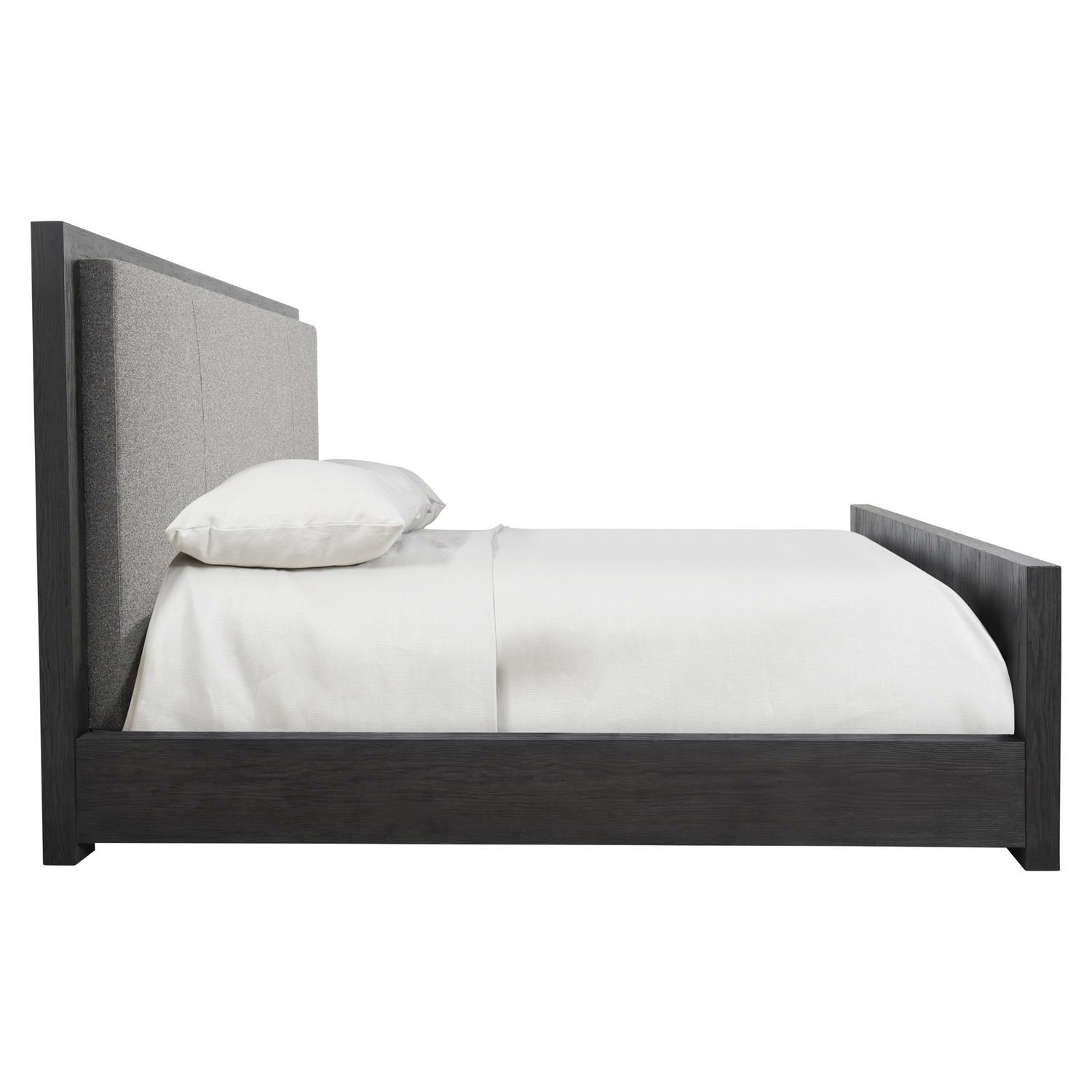 Trianon Bed