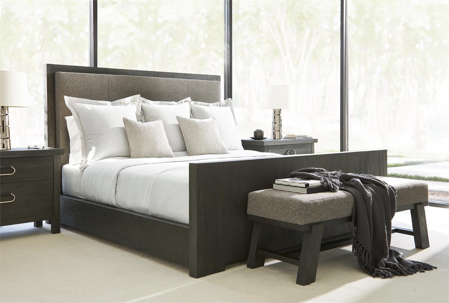 Trianon Bed